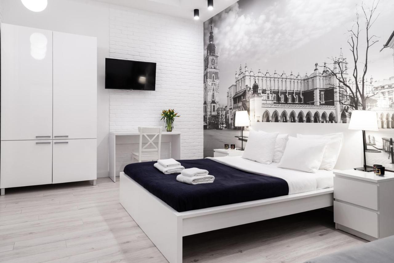 Househost Apartment: Bonerowska 5/11 Красков Екстериор снимка