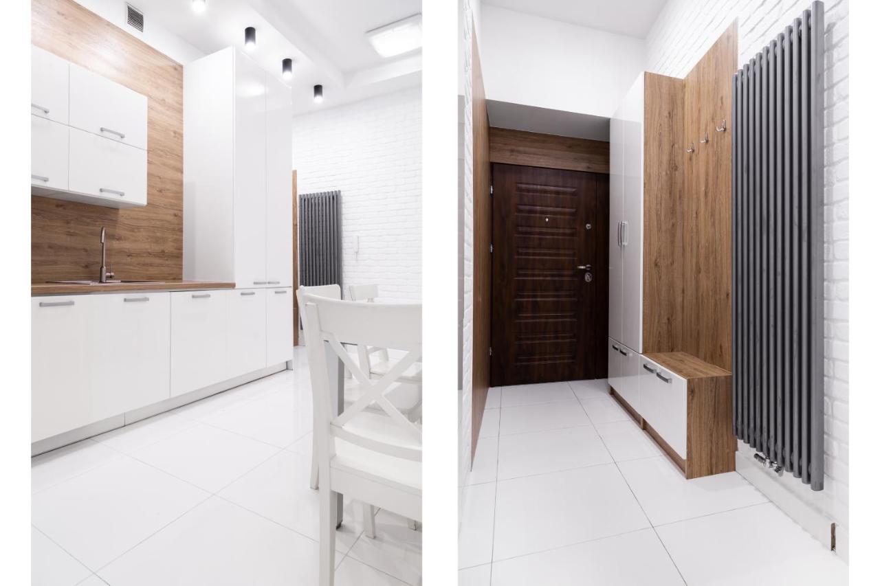 Househost Apartment: Bonerowska 5/11 Красков Екстериор снимка